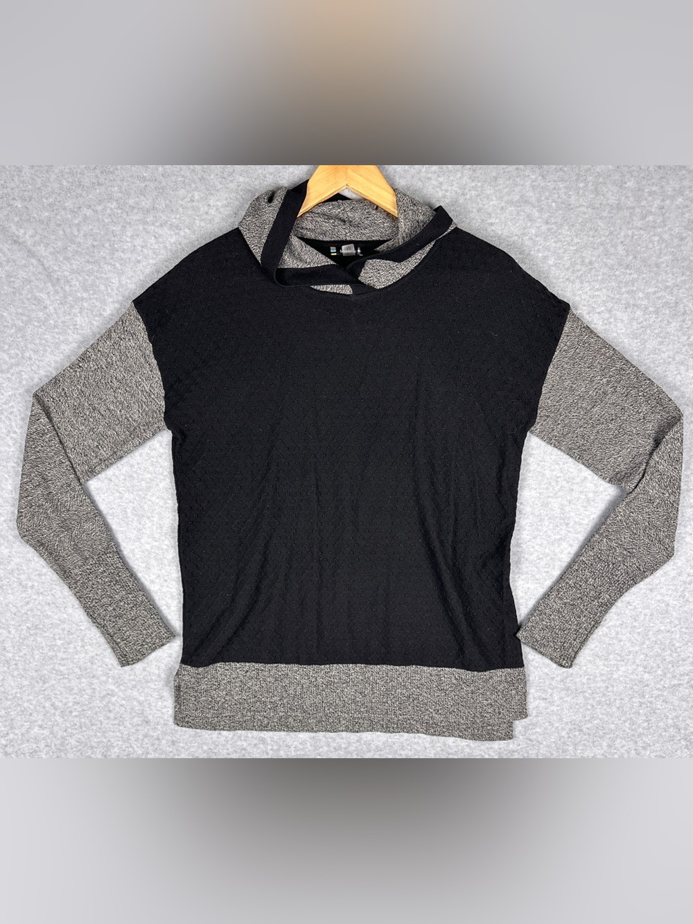 Smartwool Shadow Pine Hoodie Sweater Womens M Black Gray Wool Blend